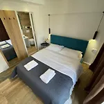 Boutique Central Studio Apartments